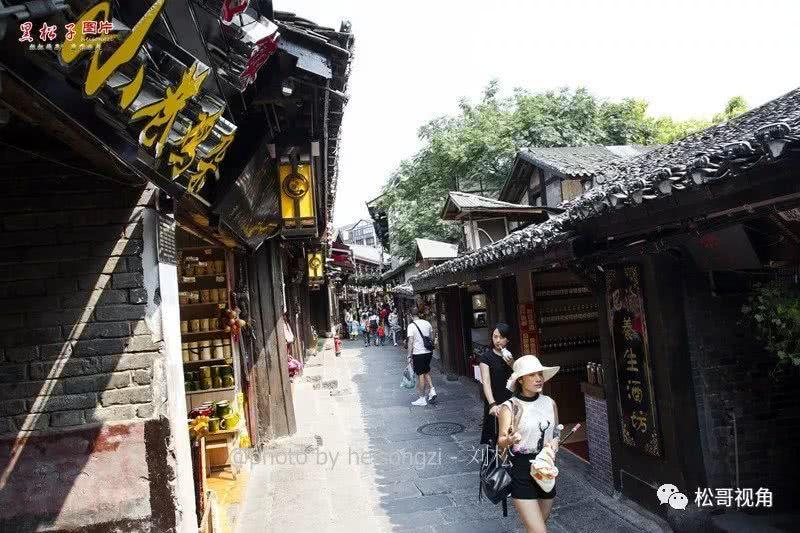 朋友过年发我200红包怎么回复？